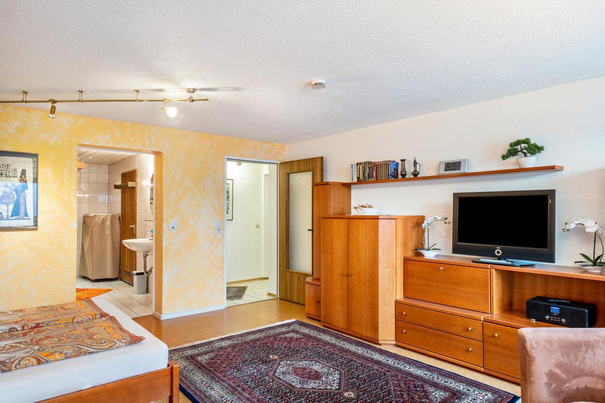 Ferienwohnung Bei Franka Mit Sauna Freiburg im Breisgau Dış mekan fotoğraf